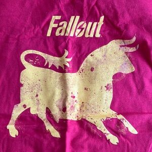 fallout loot crate cesar’s legion red t shirt